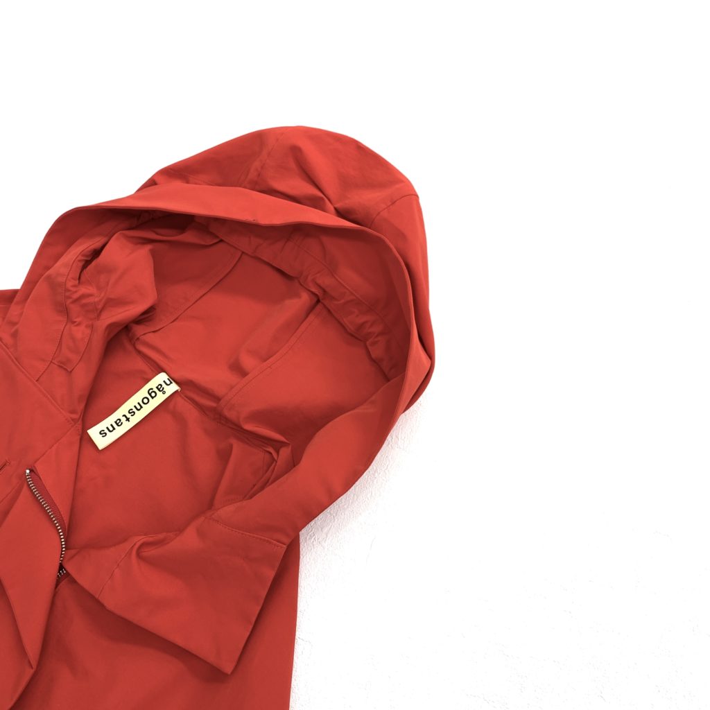 nagonstansの真っ赤なレインポンチョ | ブランド服の宅配買取【7yorku 