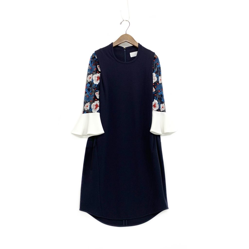 Mame Kurogouchi名品！Botanical Lace Sleeves I-Line Dressが入荷しま 