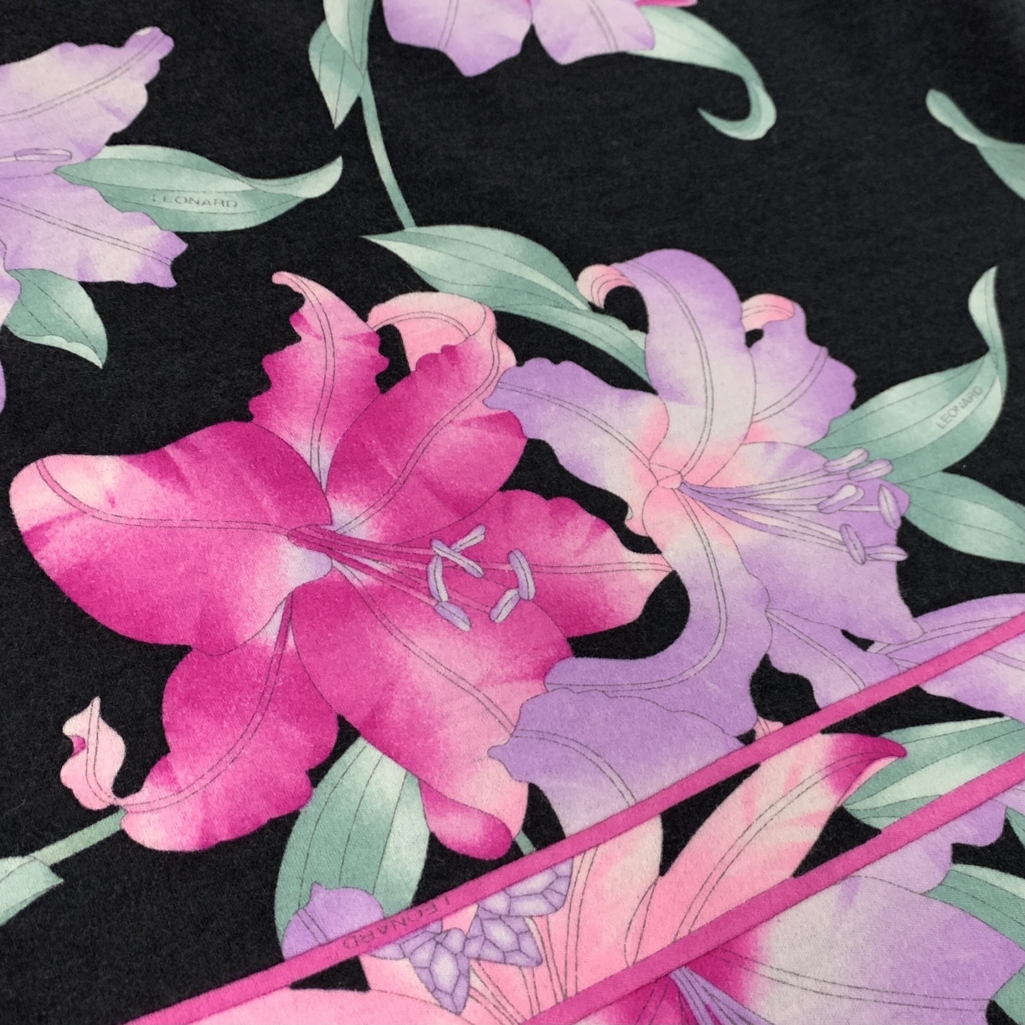 レオナールを着るかたの年代層は？似合う芸能人と着ている人のイメージ ブランド服の宅配買取【7yorku familiar セブンヨークファミリア】