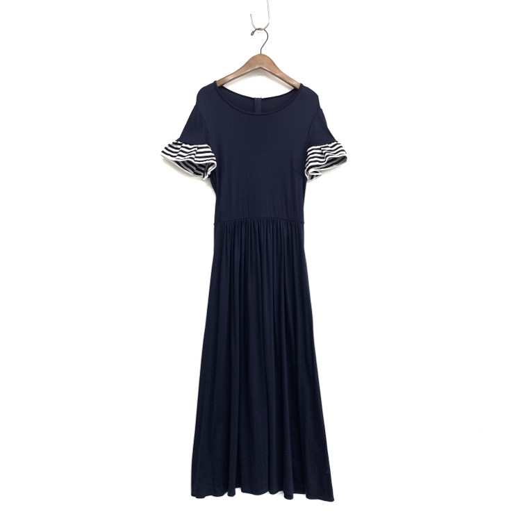 BORDERS at BALCONY ボーダーズ アット バルコニー RUFFLED MAXI DRESS ワンピース フリル袖ボーダー ネイビー 36 BD2011P-2K-11前全体画像ロングドレス　可愛らしい